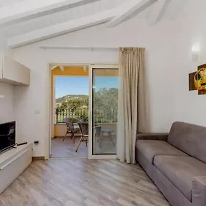 Appartamento Porto Istana, Murta Maria